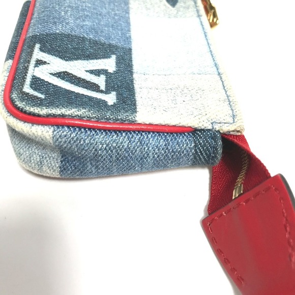 LOUIS VUITTON Blue Monogram Wallet - Picture 5 of 11